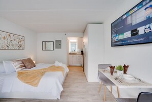 1 soverom, strykejern/-brett, wi-fi og sengetøy