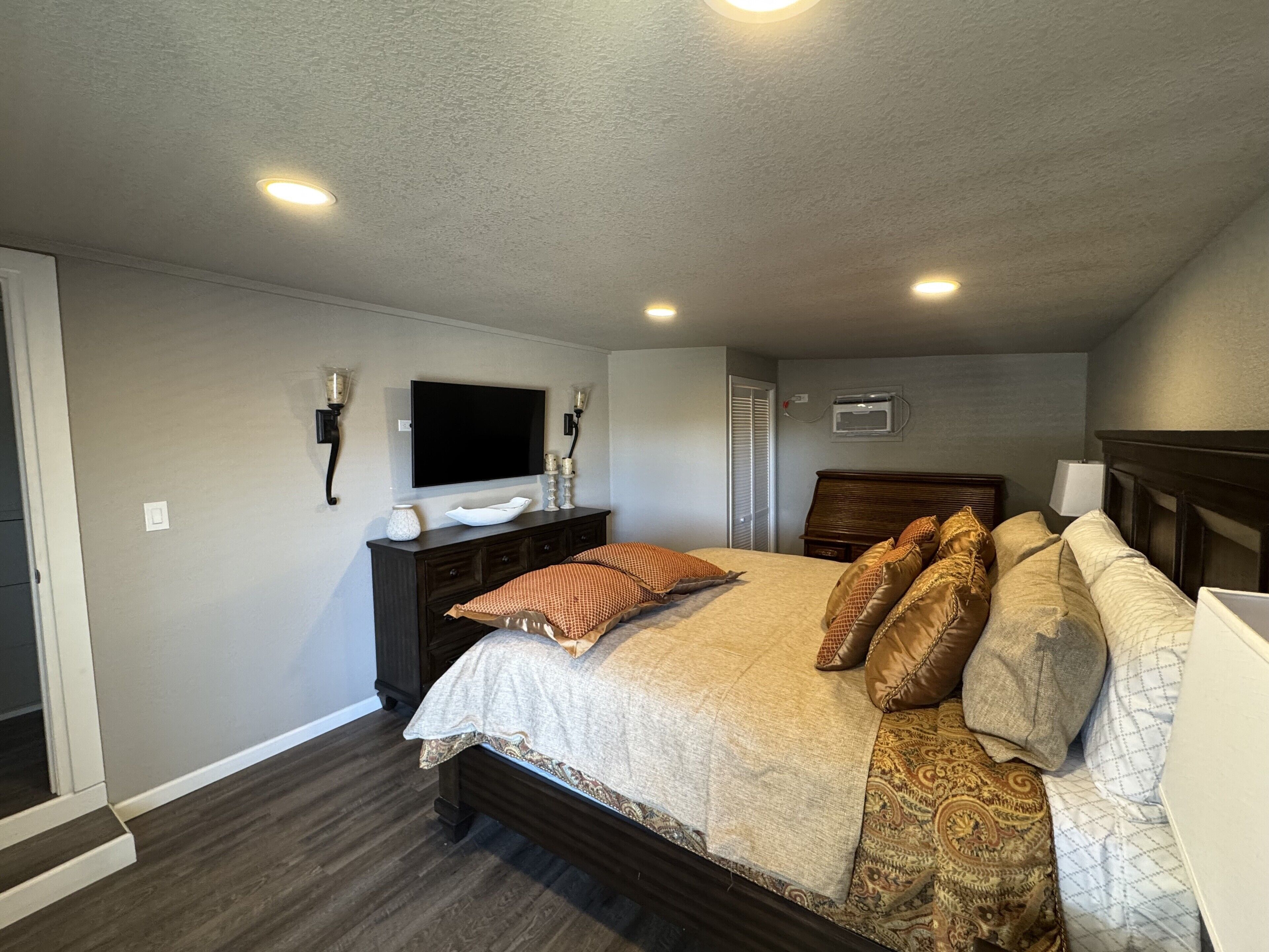 3 bedrooms, Internet, bed sheets