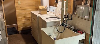 Marvelous 5-bedroom house in Bessemer on snowmobile/ atv trail