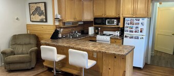 Marvelous 5-bedroom house in Bessemer on snowmobile/ atv trail