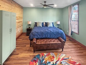 Room - New apartment in Bryson City, NC! (Bryson City)