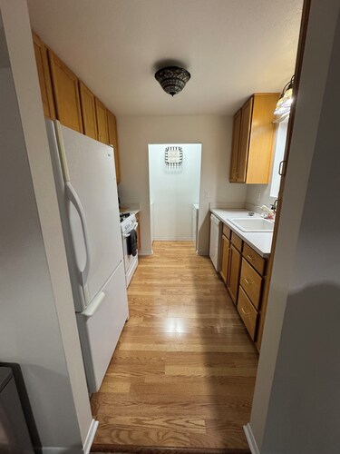 Cozy 3-bedroom, 1-bath home with a homey feel!