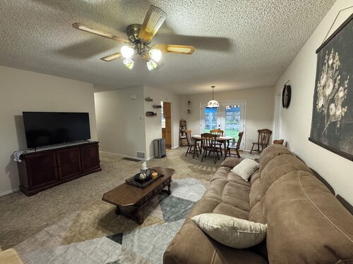 Cozy 3-bedroom, 1-bath home with a homey feel!