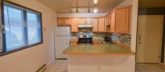 3-bedroom house in charming Anchorage with fitness room