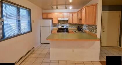 3-bedroom house in charming Anchorage with fitness room