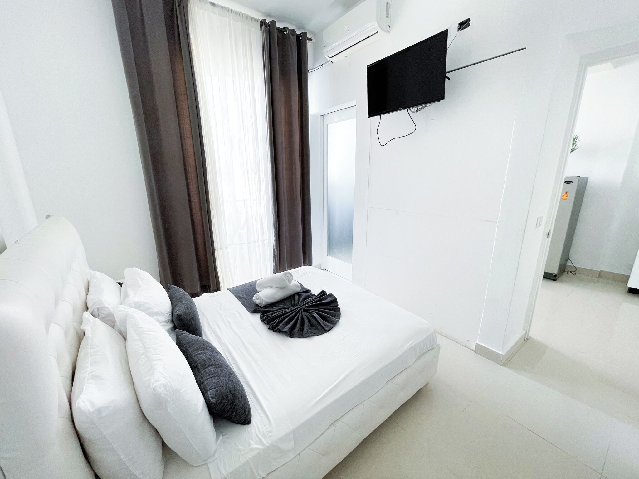 Suíte júnior, 1 quarto, sacada, vista para a cidade | Roupas de cama de algodão egípcio, roupas de cama premium