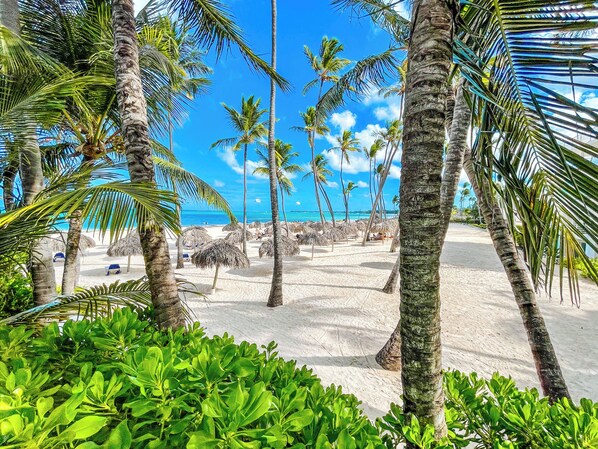 Beach nearby, white sand, beach towels, beach massages