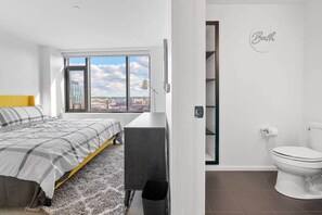 2 dormitorios, tabla de planchar con plancha, wifi gratis y ropa de cama