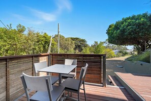Classic Apartment, Garden View | Terrace/patio