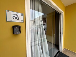 Basic Apartment | Exterior detail