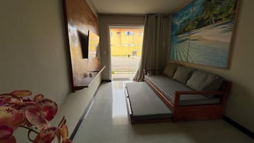 Basic Apartment | Interior