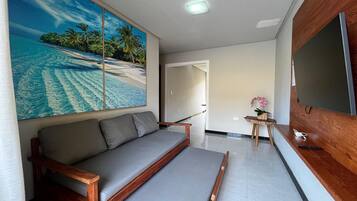 Basic Apartment | Living area