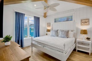 6 bedrooms, iron/ironing board, free WiFi, bed sheets
