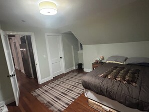 WiFi, bed sheets