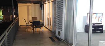 4km to parliament, 400m to Fyshwick Markets, fully furnished with room for 4