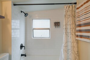 Hair dryer, towels, soap, shampoo - West Queen Anne Upper Unit close to all Downtown Seattle Amenities.  (Seattle)