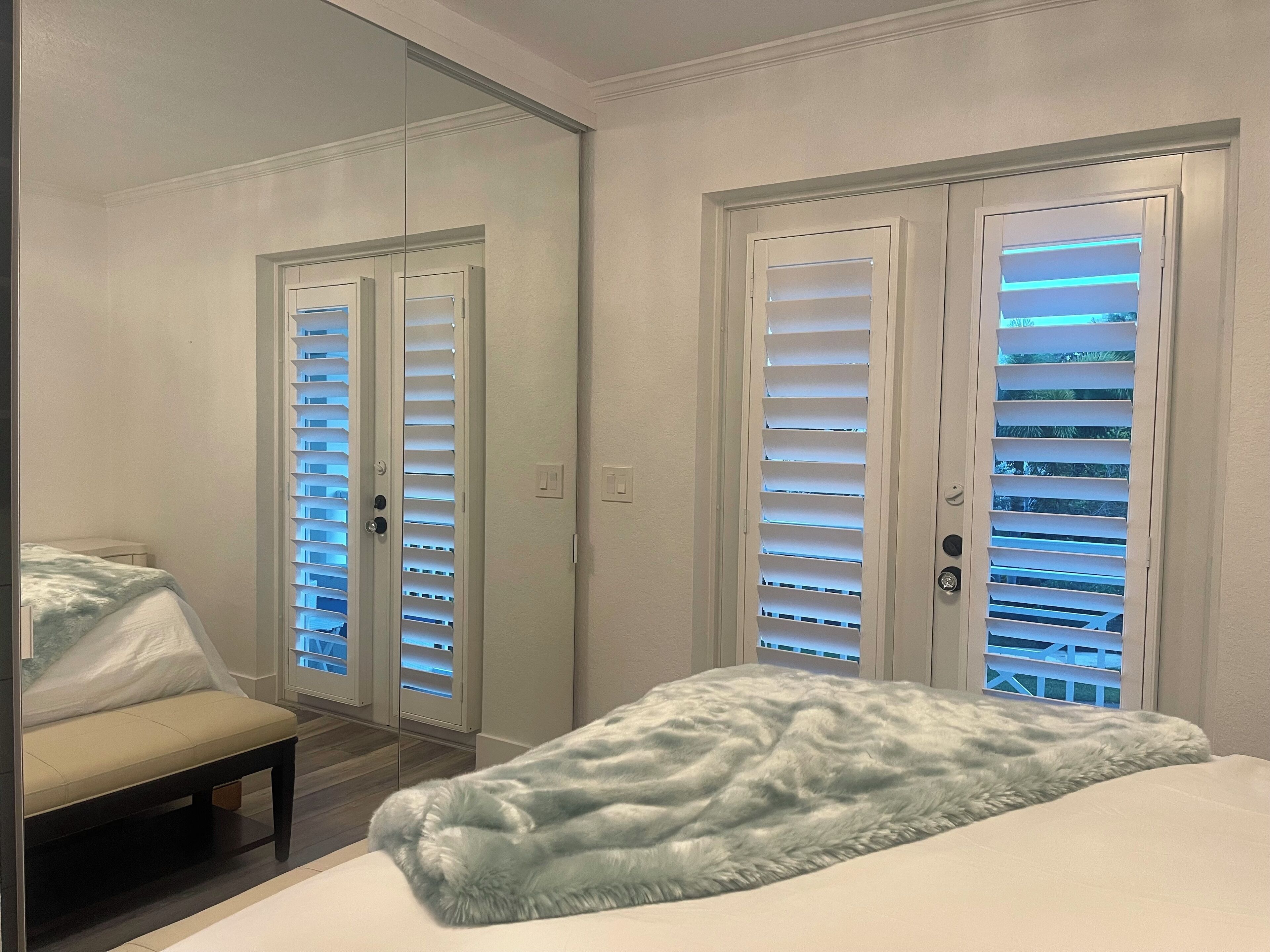 1 bedroom, internet, bed sheets