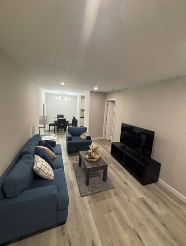 Cozy apartment with AC in charming Birmingham