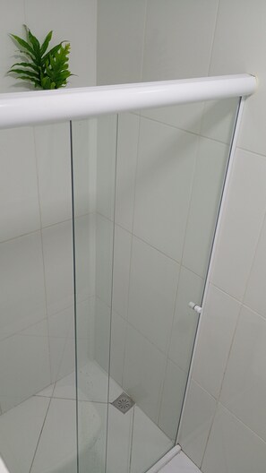 Handtücher, Seife, Toilettenpapier