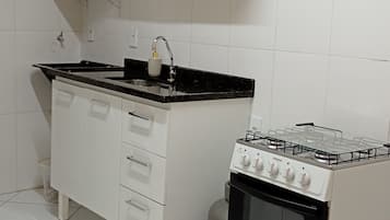 Four, plaque de cuisson