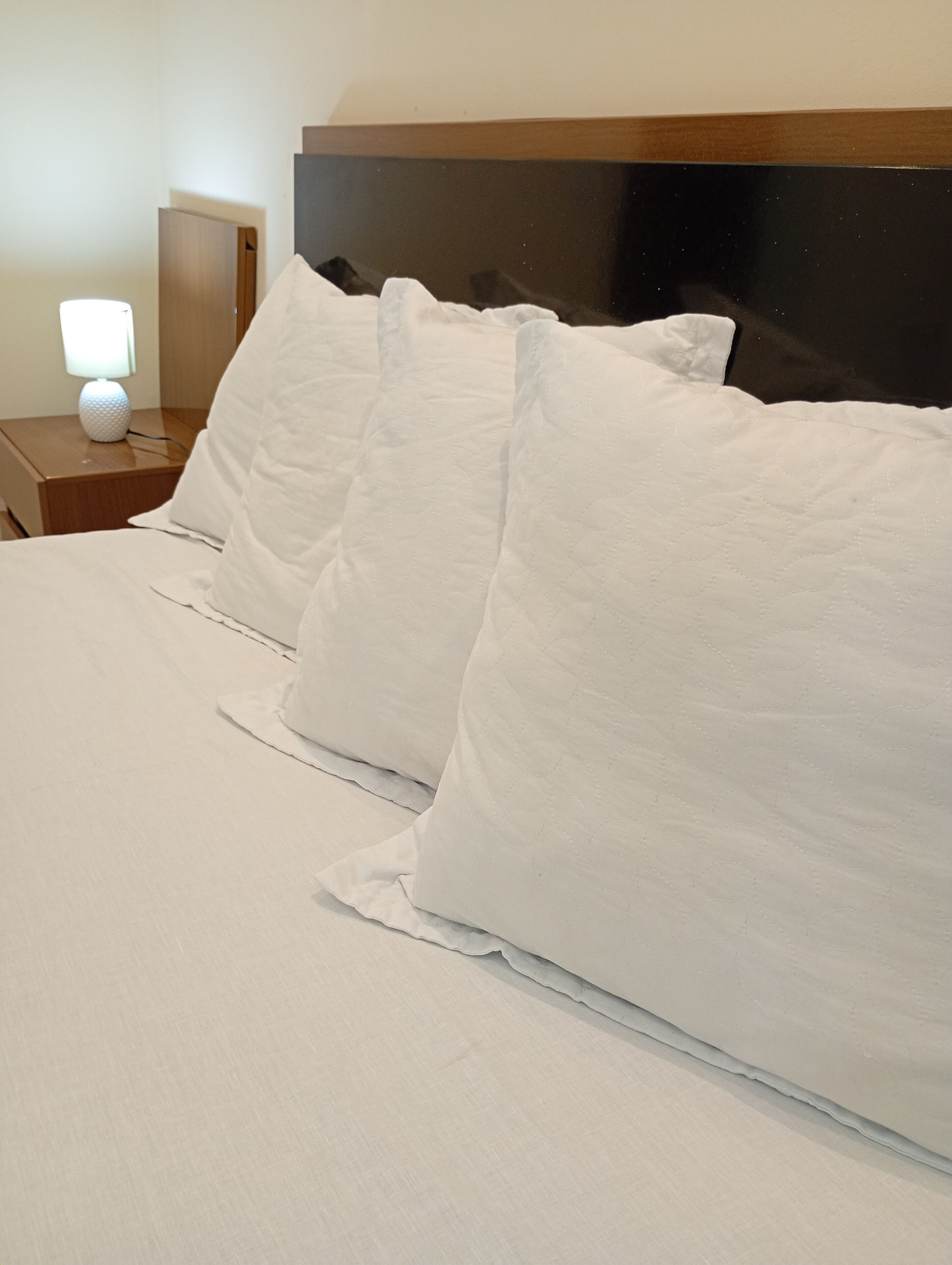 1 soverom, strykejern/-brett, wi-fi og sengetøy