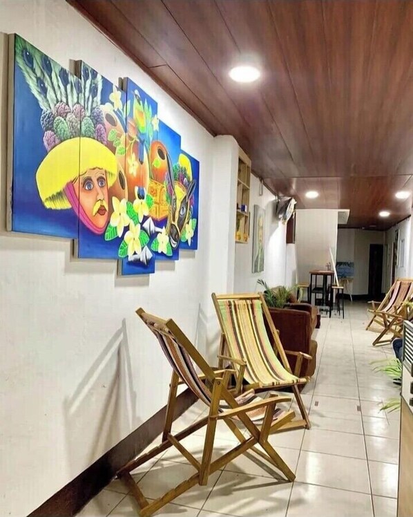 Quầy tiếp tân