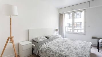 2 chambres, fer et planche Ă  repasser, Wi-Fi, draps fournis