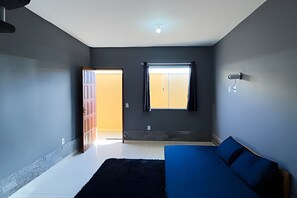 Apartamento | Cortinas opacas, tabla de planchar con plancha, wifi gratis