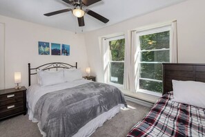 3 bedrooms, iron/ironing board, travel crib, free WiFi