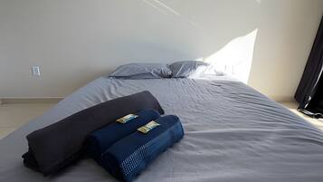 Basic-Villa | VerdunkelungsvorhĂ€nge, BĂŒgeleisen/BĂŒgelbrett, kostenloses WLAN