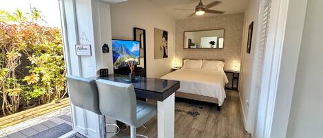 Iron/ironing board, WiFi, bed sheets