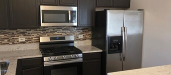 Value Stay: Home - 2 Bedrooms 