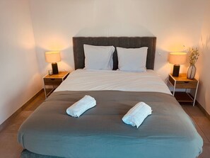 1 bedroom, desk, iron/ironing board, WiFi - Le Perrault Élégance (Montpellier)