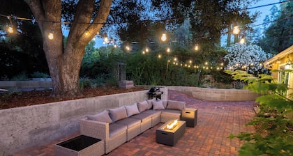 New 5BR GREAT Location Sleeps 15