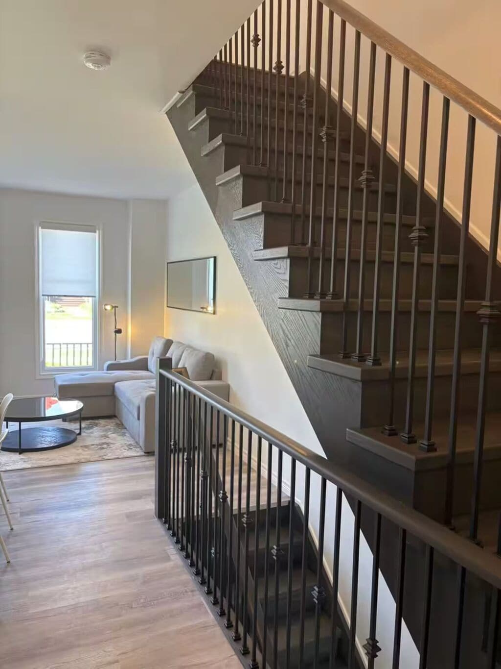 Bentley Commons Luxury 4 Bedroom Townhome In The Fallsview Tourist District - Niagara Falls