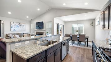 Microwave, oven, stovetop, dishwasher