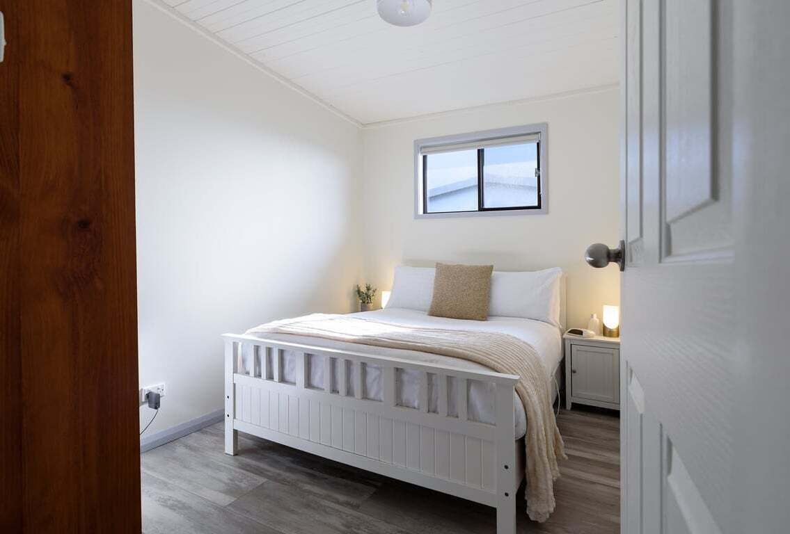 3 slaapkamers, een strijkplank/strijkijzer, wifi, beddengoed