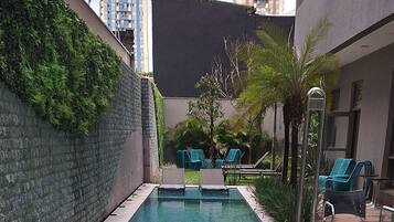 Piscina externa