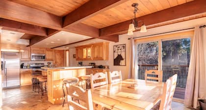 New! Bearadise ~ Alpine Ridge Retreat Cabin