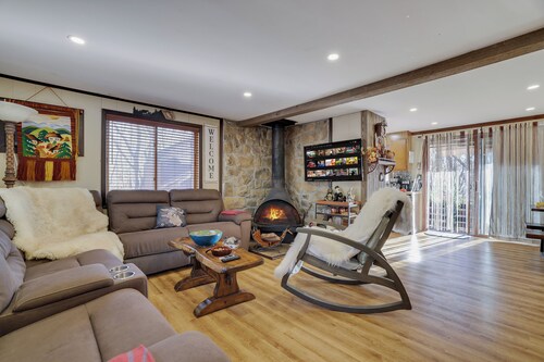 Pocono Barn Style Cabin•Fireplace•PS3•Forest Gazebo•by Camelback,Kalahari & more