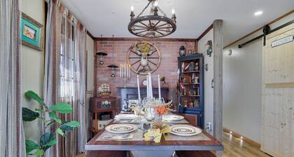 Pocono Barn Style Cabin•Fireplace•PS3•Forest Gazebo•by Camelback,Kalahari & more