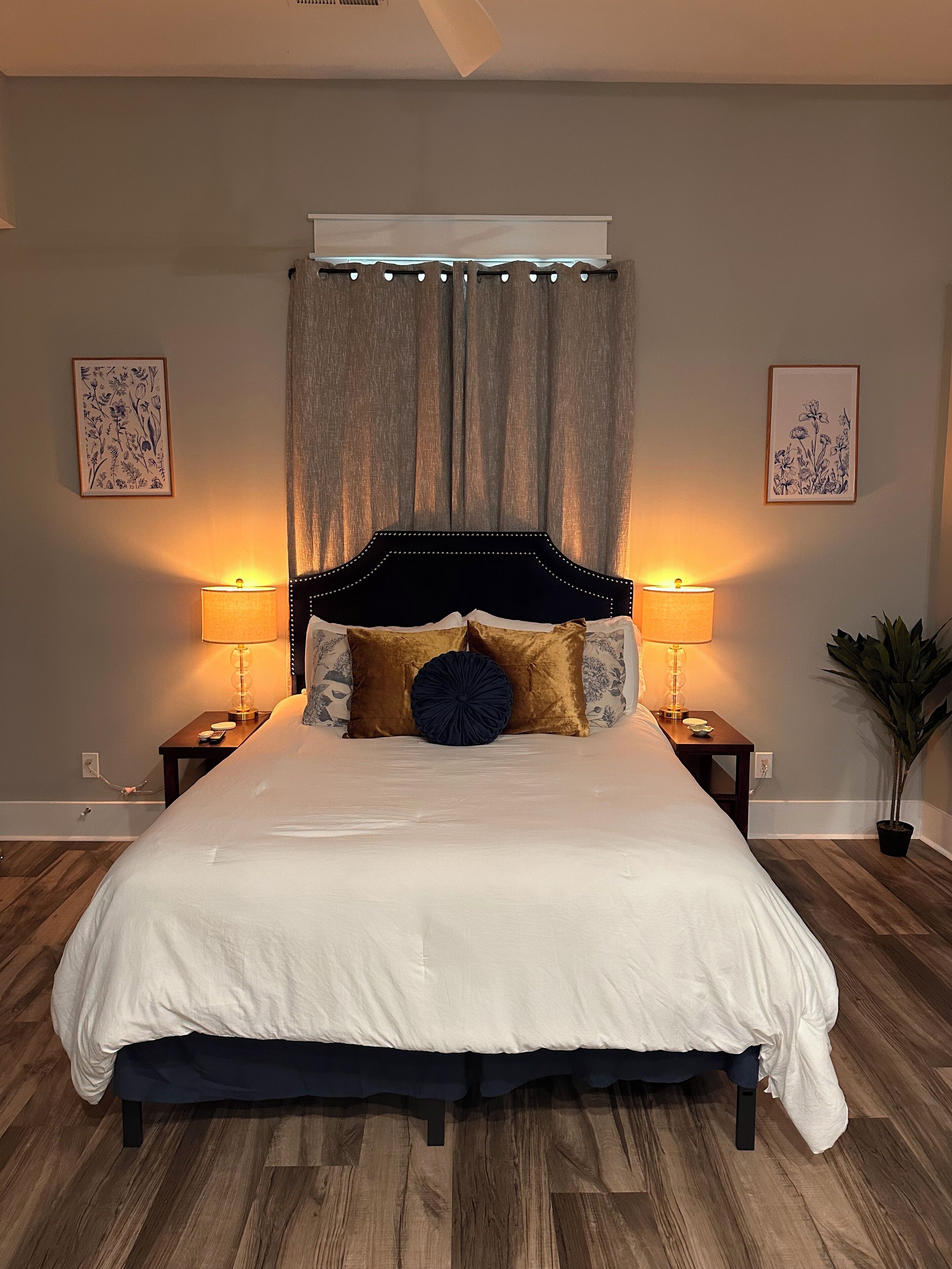 1 chambre, bureau, fer et planche à repasser, accès au Wi-Fi (inclus)