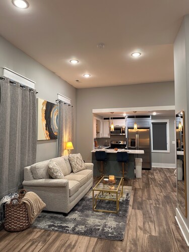 Golden Hour Loft in the Heart of Downtown Florence