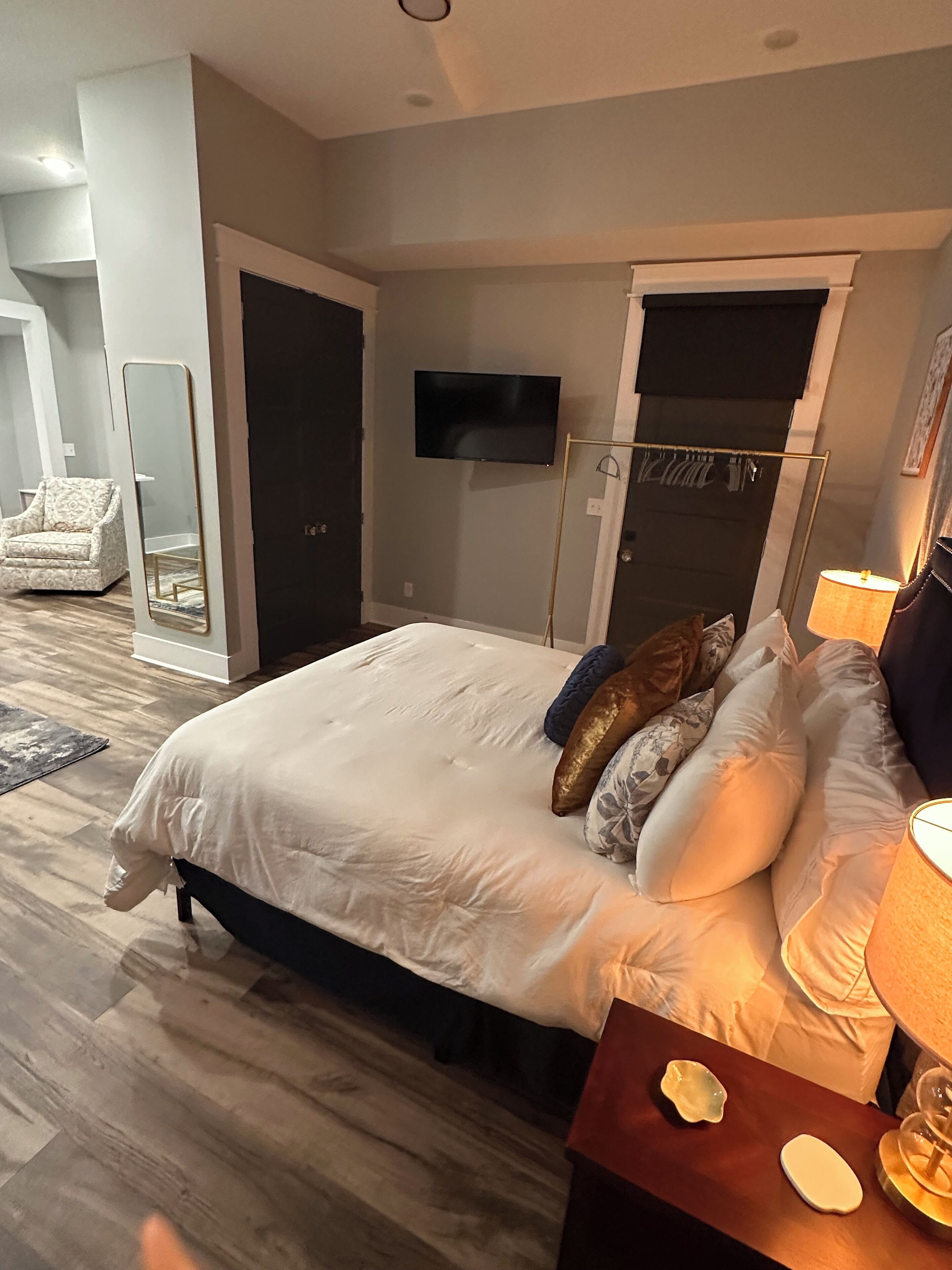 1 bedroom, desk, iron/ironing board, free WiFi