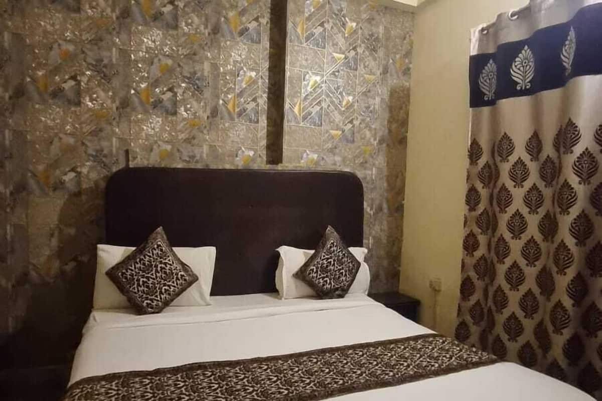 Deluxe Room | Free WiFi