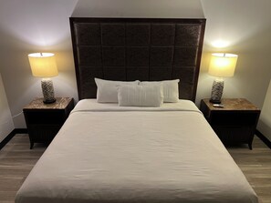 9 bedrooms, iron/ironing board, WiFi