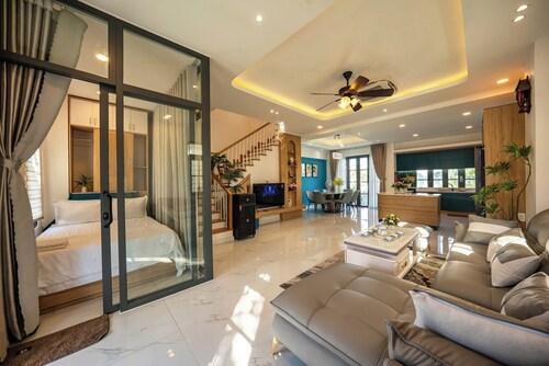 Luxury 4 bedroom villa