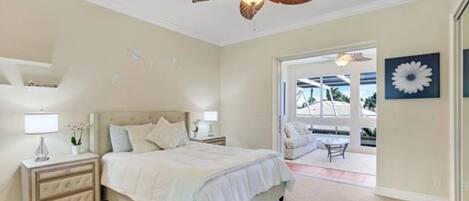 4 عدّة غرف نوم وملاءات أسرّة