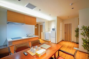 City Room | Living area - NAKANO WORLD HOTEL (Tokyo)