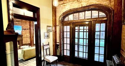 The Ginocchio Meyer Home!